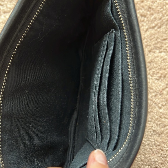 Coach black leather clutch/wristlet - Picture 5 of 7
